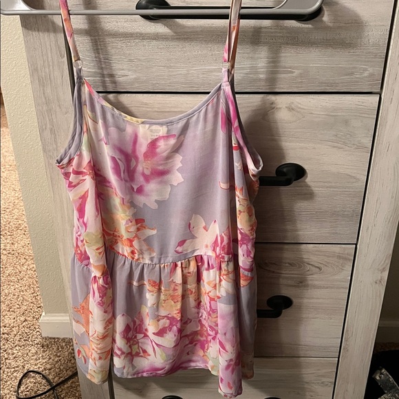 Delicate Tank Top - Picture 2 of 2